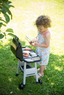 Set Häuschen My Neo House DeLuxe Smoby Mit Klingel Und 2 Türen Und Küche Barbecue Grill Mit Lebensmitteln -Spielzeug Theater Verkäufe 312001 p smoby grill