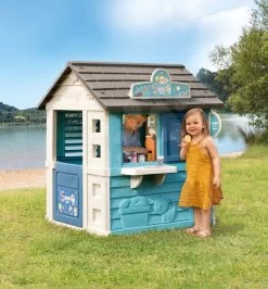 Spielhaus Mit Laden Sweety Corner Playhouse Smoby Und Eine Küche Mit Sonnenschirm Und Dusche