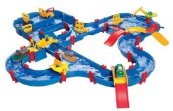 Set Häuschen Pretty Blue Smoby Mit Sommerküche Und Wasserstraße Amphie World Mit Wasserdamm Und 2 Booten Ab 24 Monaten -Spielzeug Theater Verkäufe 8700001650 a aquaplay draha